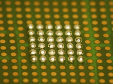Photo:Solder bumps